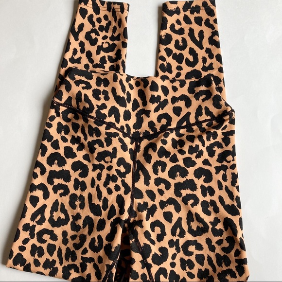 SOLD!!!! balance athletica king cheetah ascend pant - Picture 2 of 4